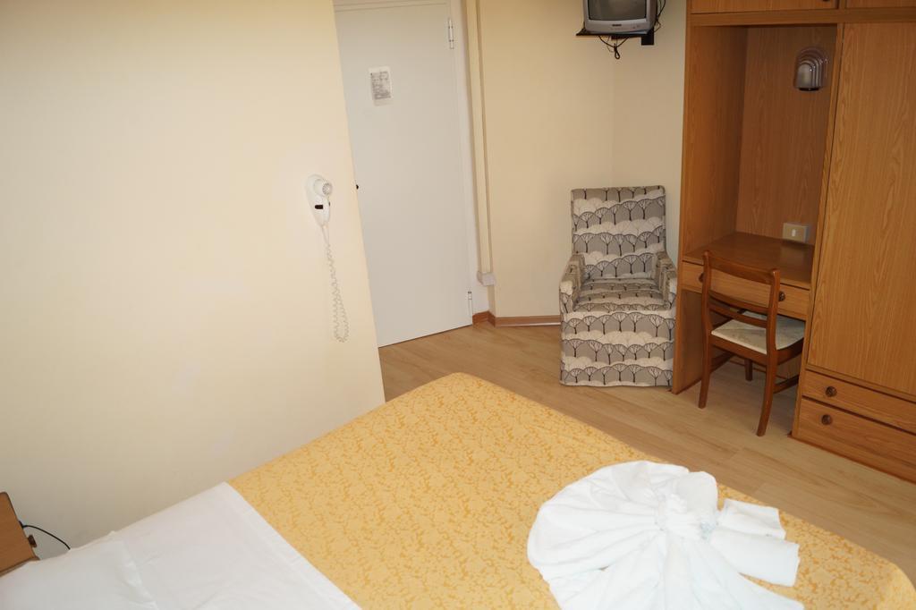 Hotel Dom Milano Marittima Eksteriør bilde